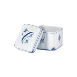 Royal Copenhagen Alfabet bonbonniere, C