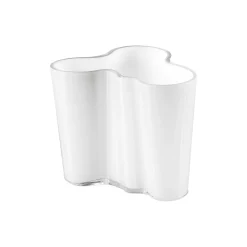 Iittala Alvar Aalto vase,