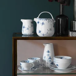 Royal Copenhagen Blå Elements kop med underkop 26 cl