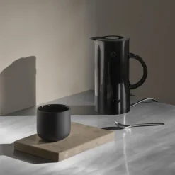 Stelton EM77 Mini Elkedel 0,5 L, black