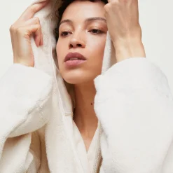 Dame Aiayu Hooded Bathrobe Terry, pure ecru