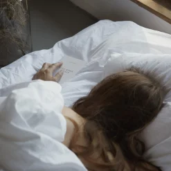 Nordic Sleep by Fossflakes Medium Low hovedpude