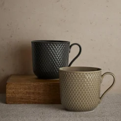 Lyngby Porcelæn Rhombe Earth Krus med hank,