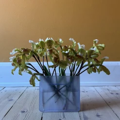 Muuto Ridge Vase, /frosted glass