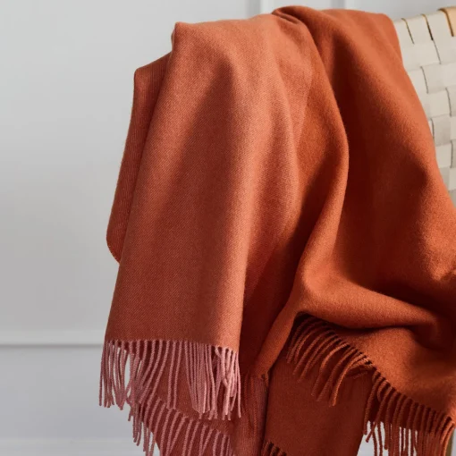 Silkeborg Uldspinderi Secret plaid,