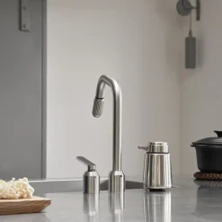 Vipp 9 sæbedispenser,