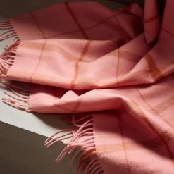 Silkeborg Uldspinderi Warp and Weft plaid, 02103 love - coral/amber